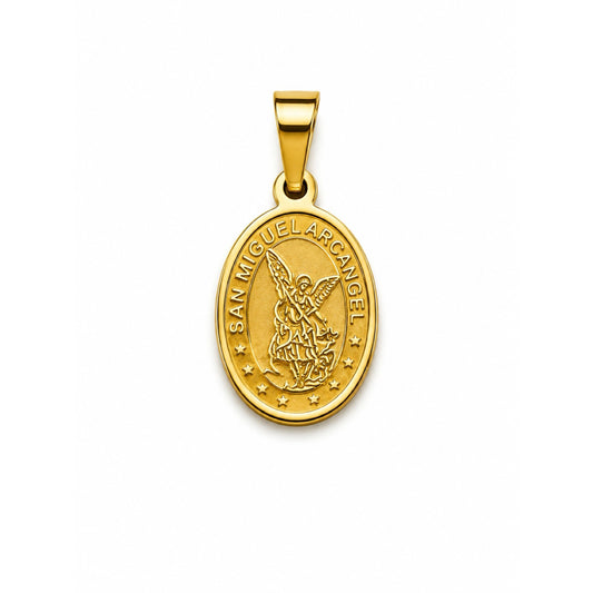 Dije de medalla oval dorada de San Miguel Arcángel con inscripción