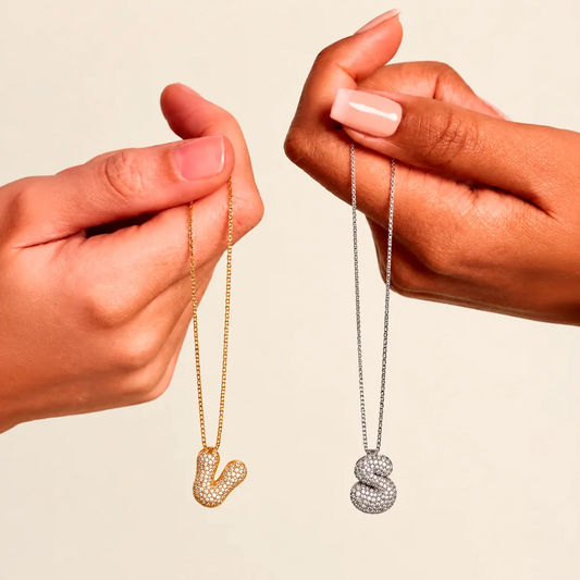 2 Collares Inicial — Amor y Amistad