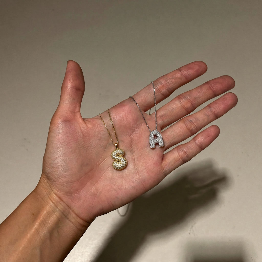 2 Collares Inicial — Amor y Amistad