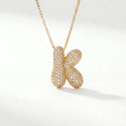 Collar de inicial bubble en oro con la letra K en pavé de circonias